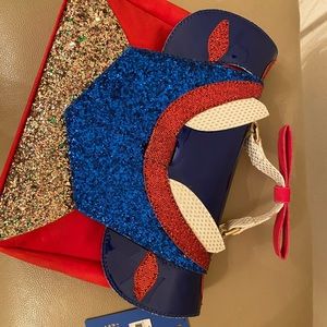 Snow White Danielle Nicole